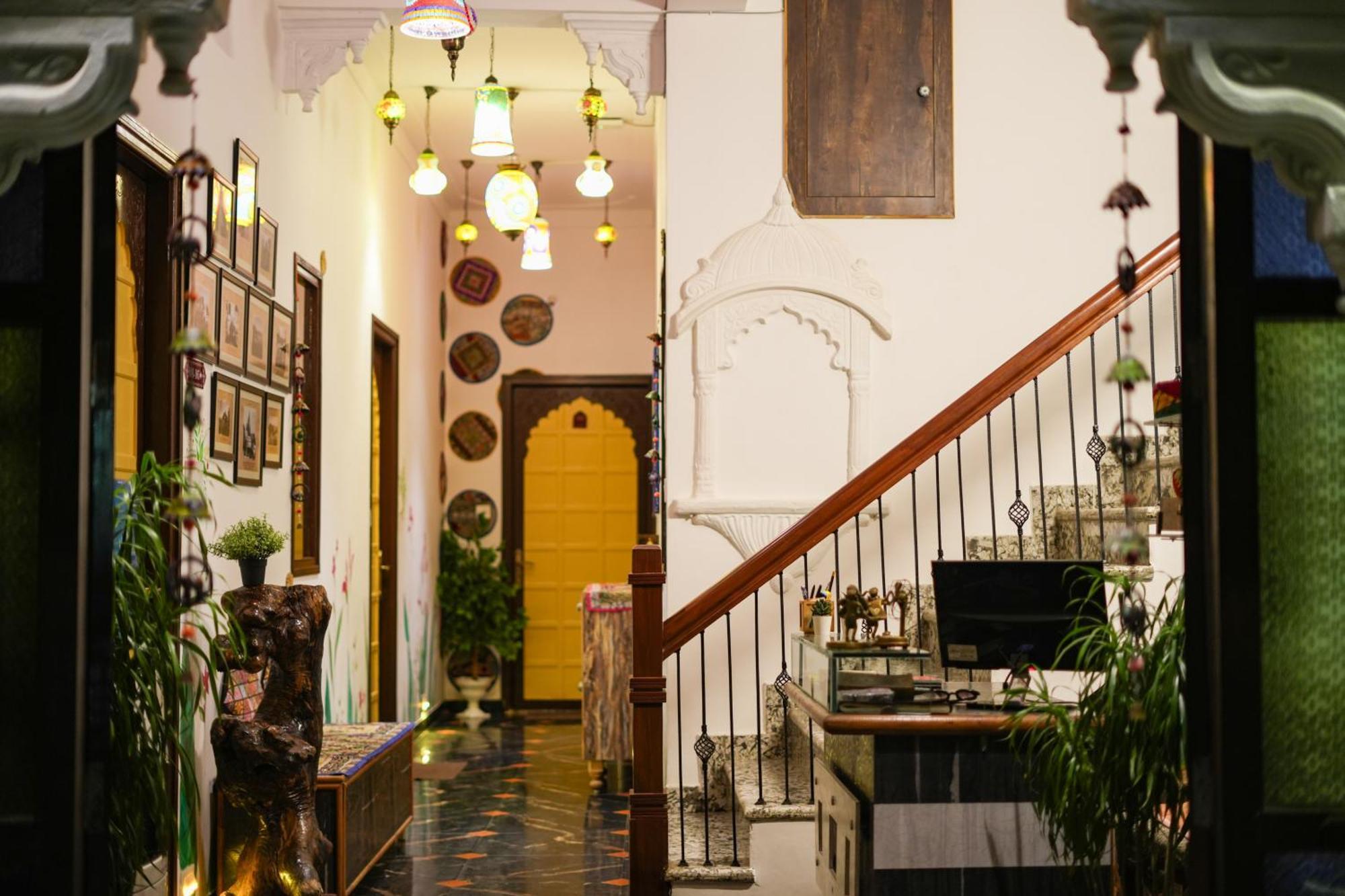Petal Of Mewar - A Luxury Boutique Hotel Udaipur Exterior foto