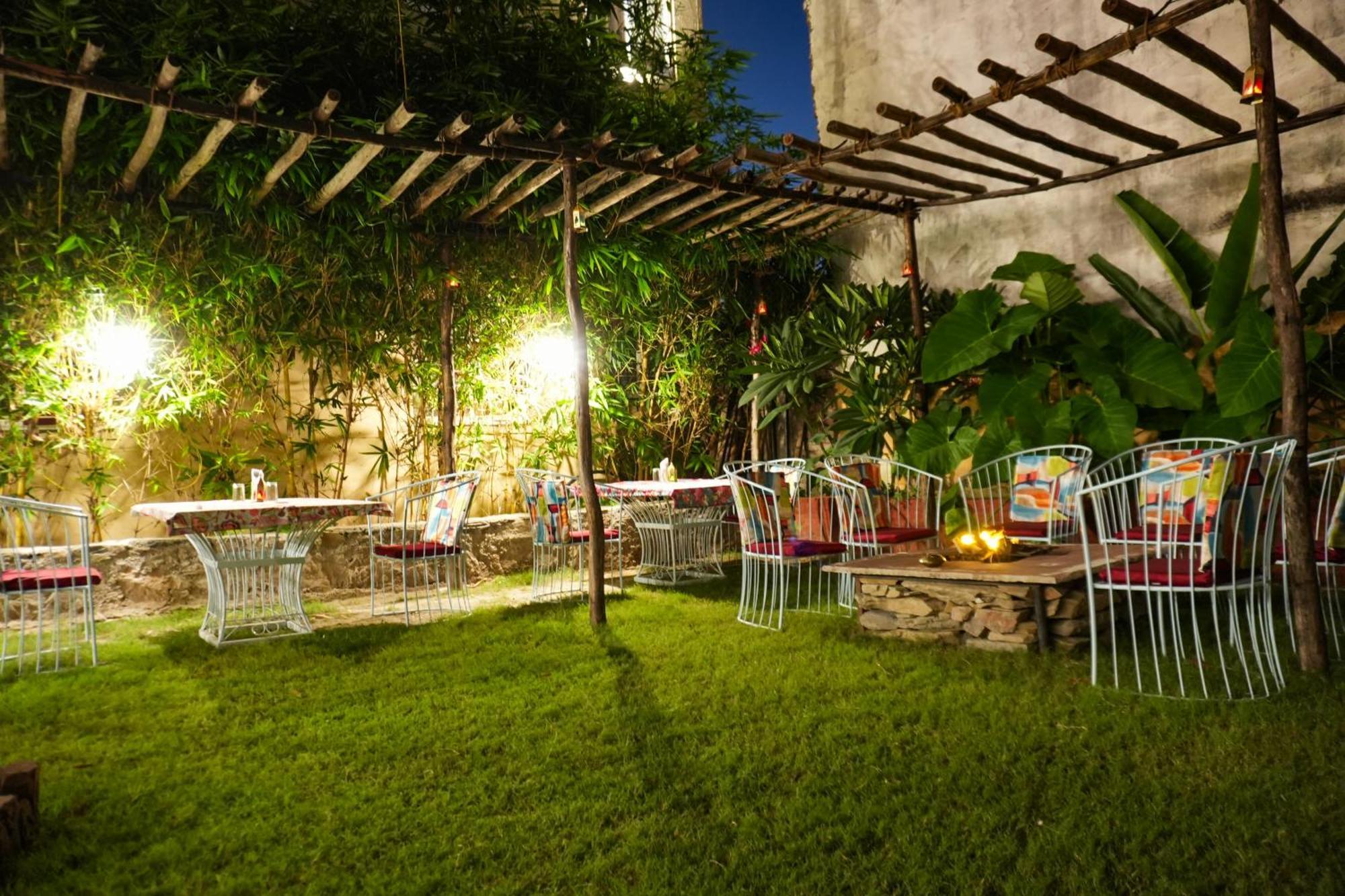 Petal Of Mewar - A Luxury Boutique Hotel Udaipur Exterior foto